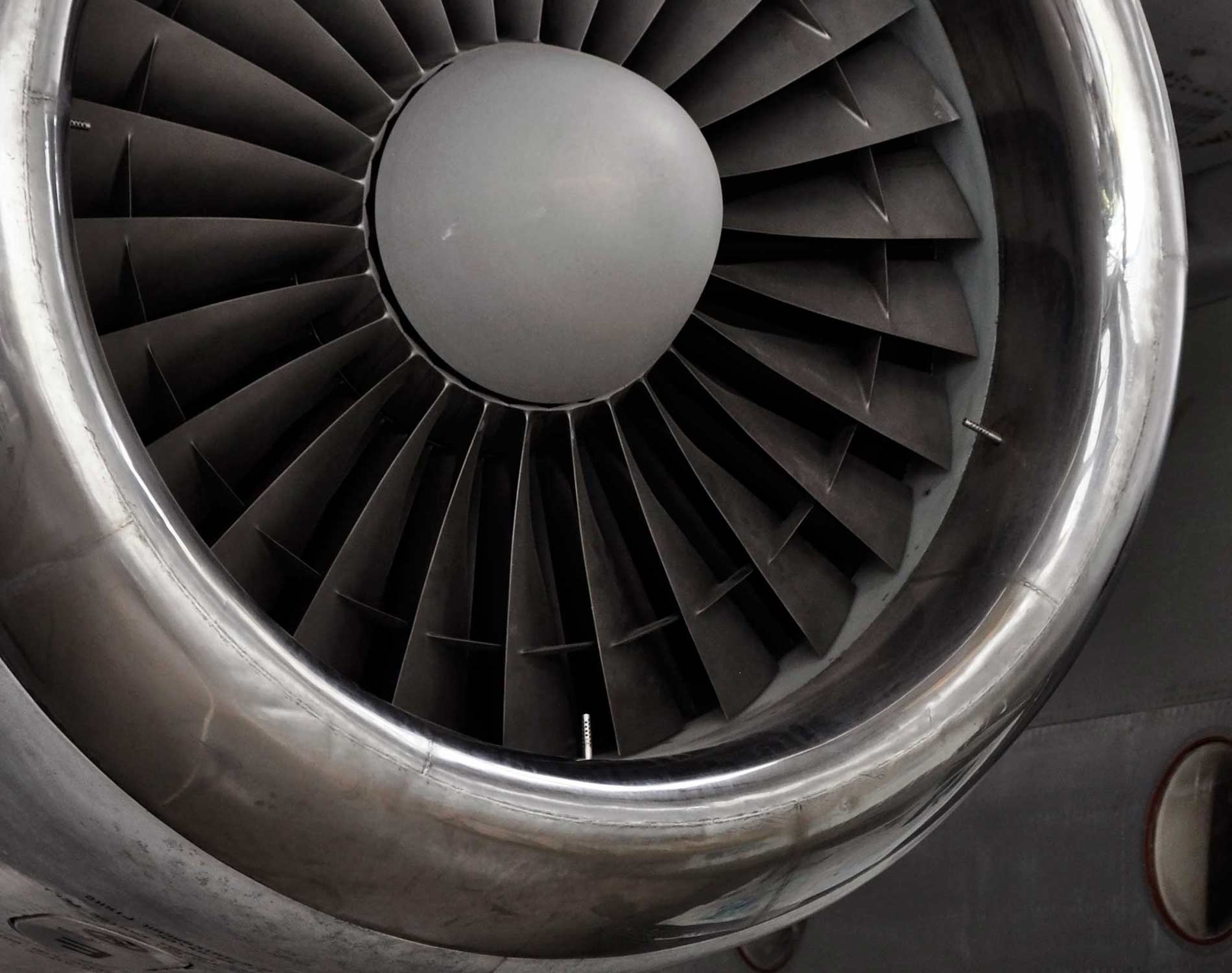 /-/media/images/website/background-images/industry-sectors/aviation-and-aerospace/aviation.ashx?sc_lang=fr-ca
