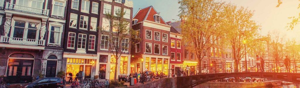 /-/media/images/website/background-images/offices/amsterdam/amsterdam_1900x1500px.ashx