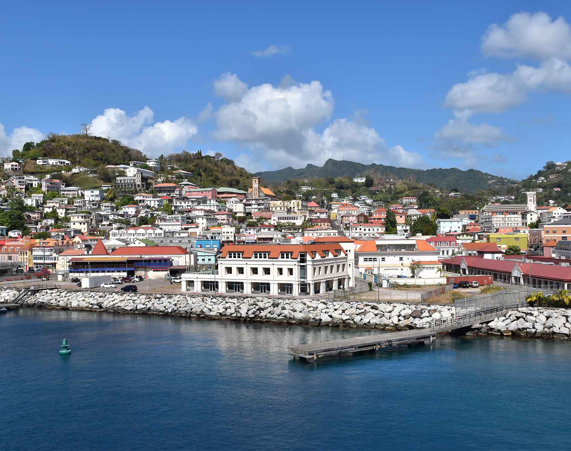 /-/media/images/website/background-images/offices/grenadines/grenadines_background_01.ashx?sc_lang=de-de