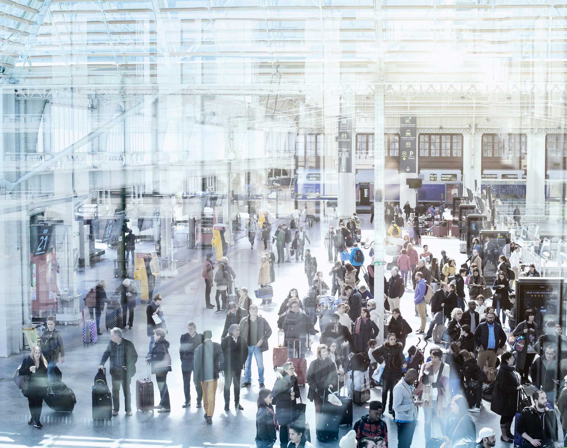 Commuters-train-station