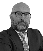 Luis Gil