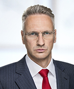 Dr. Bernd Schumann