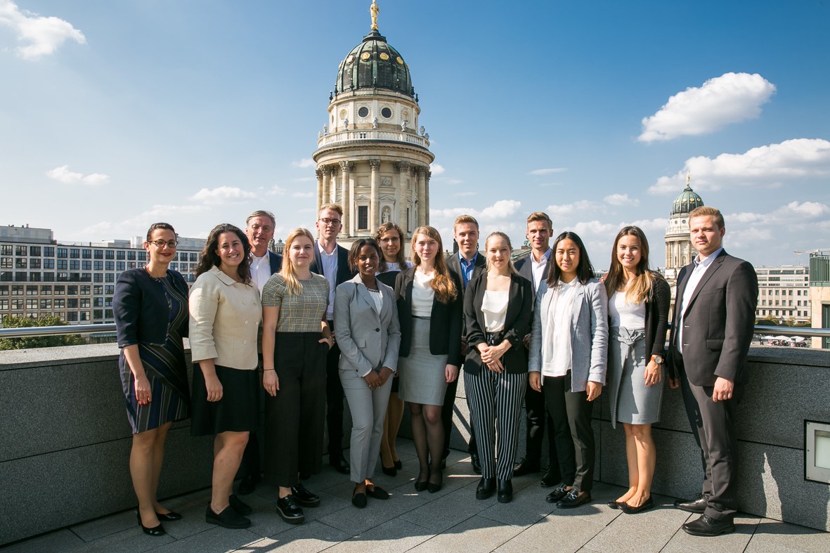 Gruppe Meet Dentons 2018