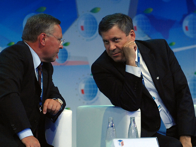 Dariusz Oleszczuk and Minister Piechocinski